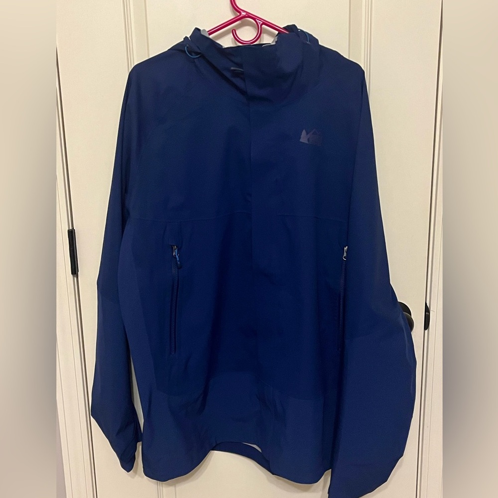 REI Men's Blue Raincoat